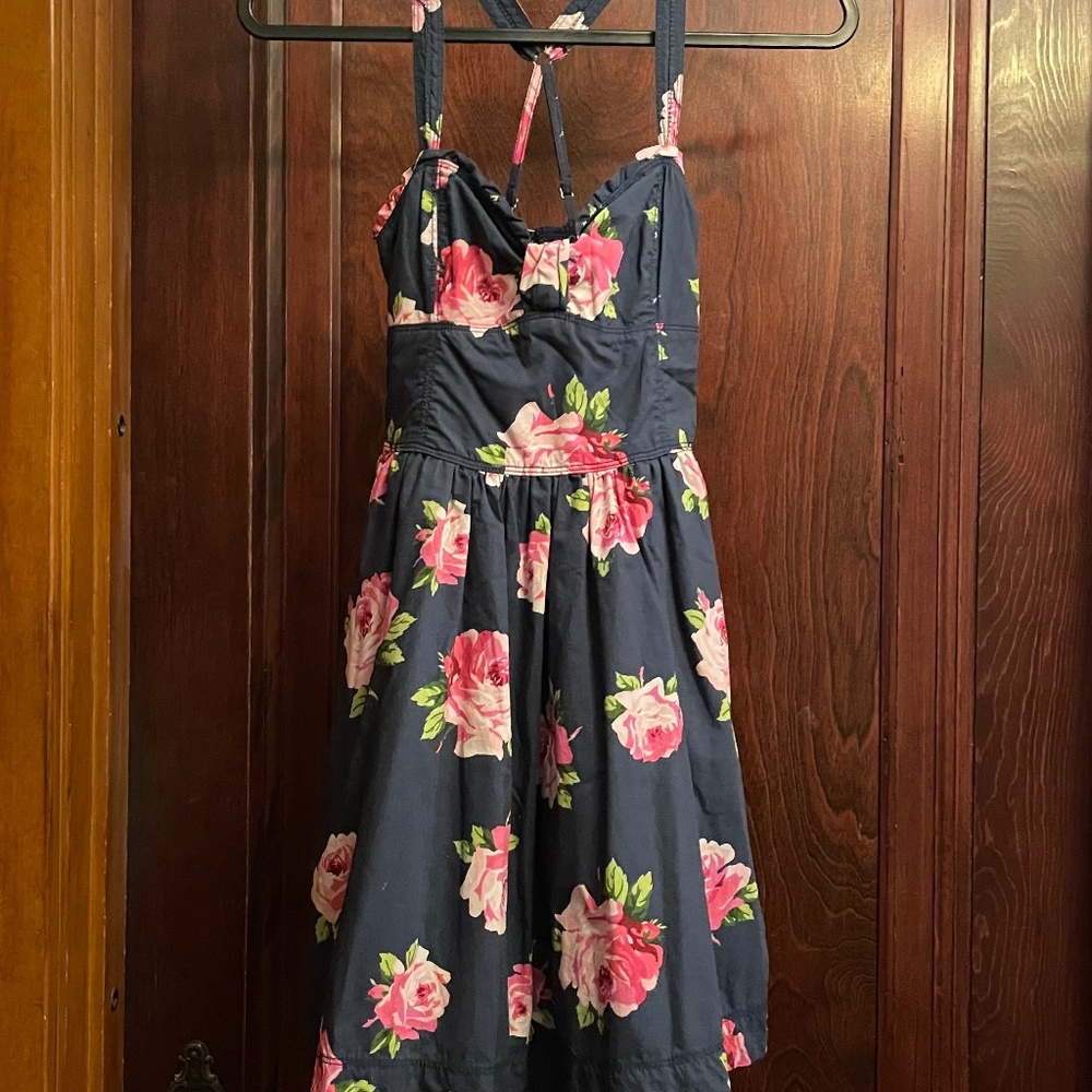 Abercrombie and Fitch blue floral Junior sundress. Size extra small.